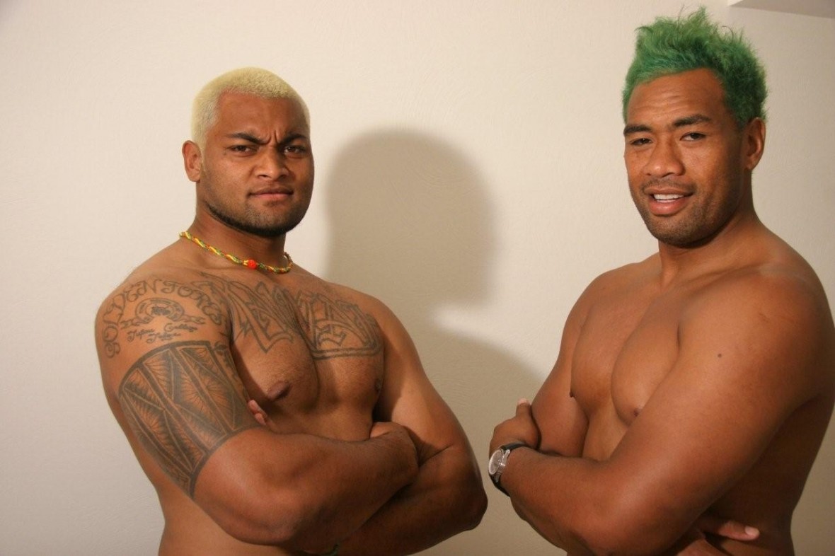 Heavyweight - The Green-Haired Tongans